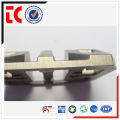 Kundenspezifische Metallprodukte Lieferanten China berühmten Alumimum Casting quadratischen Ausrüstung Kühlkörper